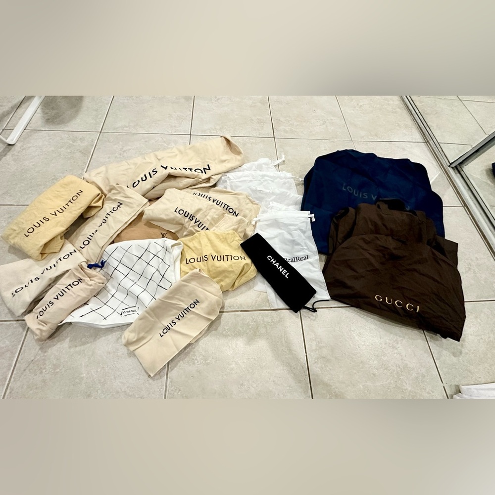 DUST BAGS